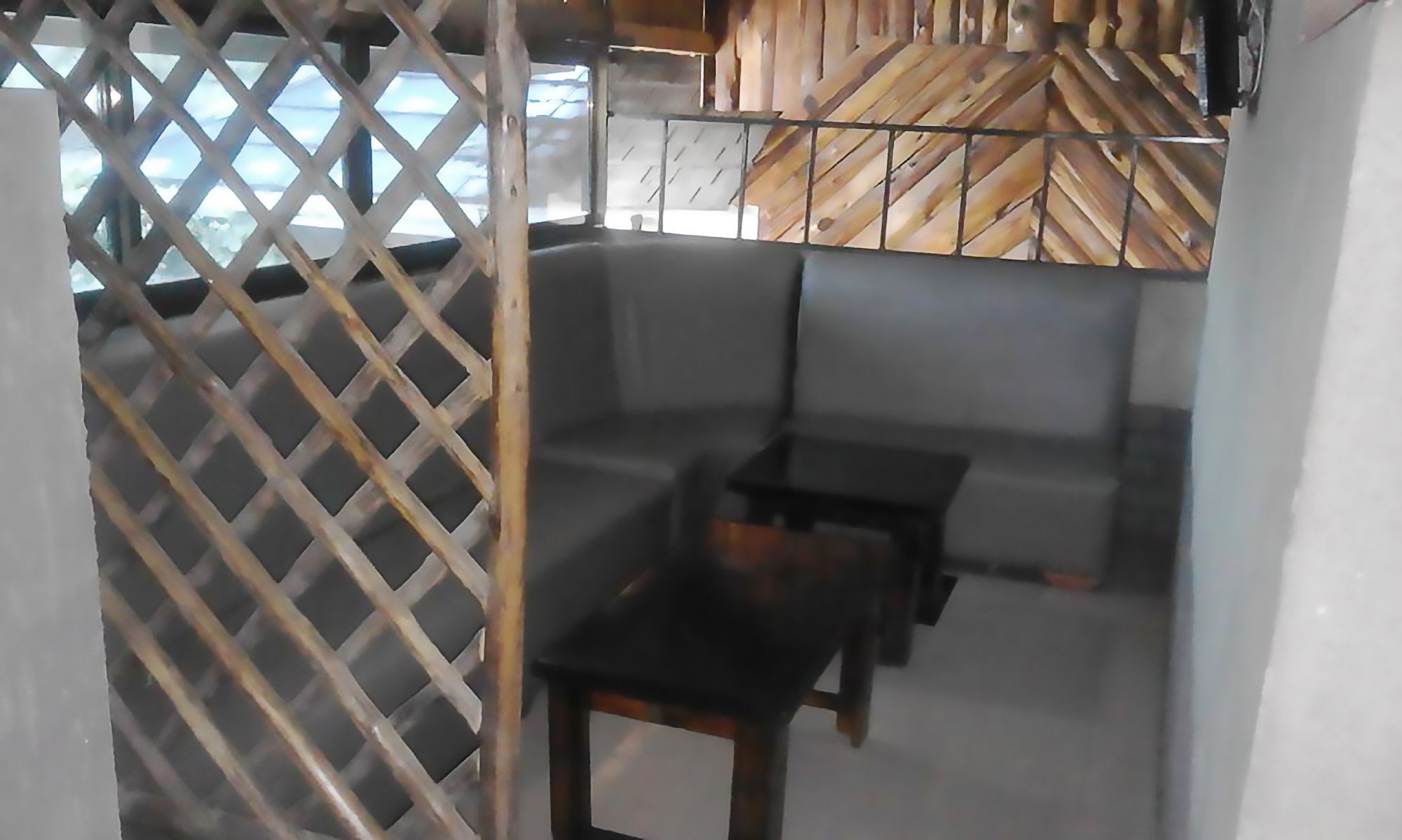 Bison Hotel Nakuru Exterior foto